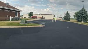 Best Driveway Crack Filling  in Norwalk, IA